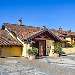 Western Le Rondini 3*