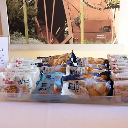 Western Le Rondini 3*