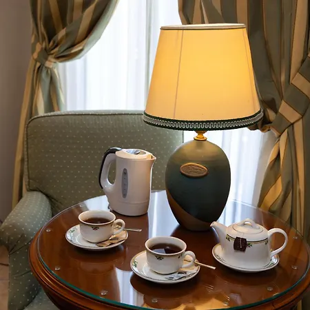 Western Le Rondini Hotel San Francesco al Campo