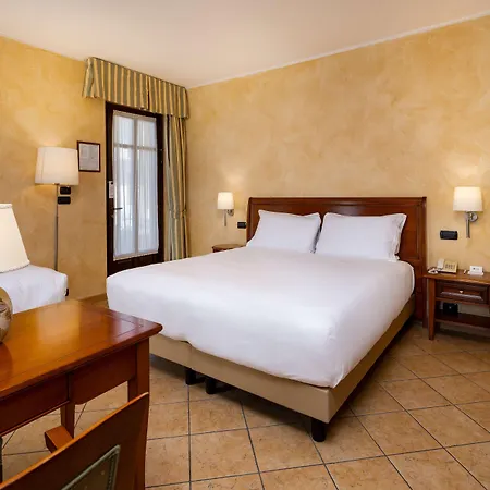 Western Le Rondini Otel
