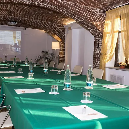 Hotel Western Le Rondini 3*