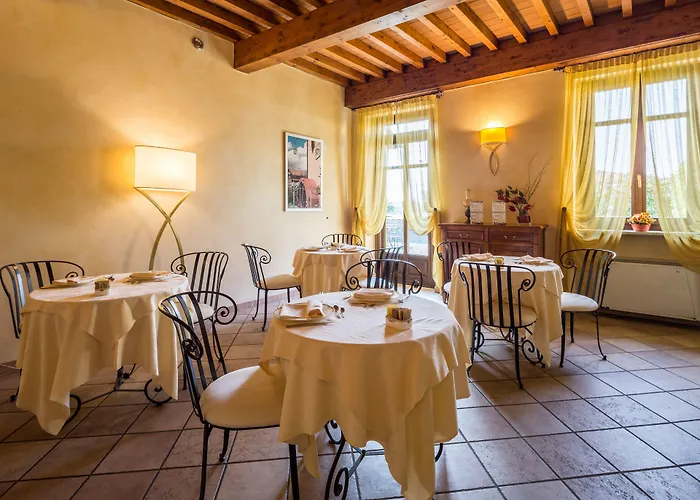 Hotel Western Le Rondini 3*