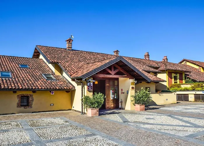 Western Le Rondini 3*